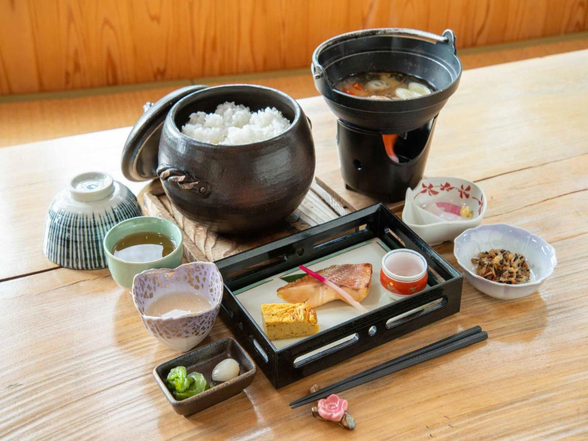 Hotel 祭畤温泉かみくら Ichinoseki Exterior foto